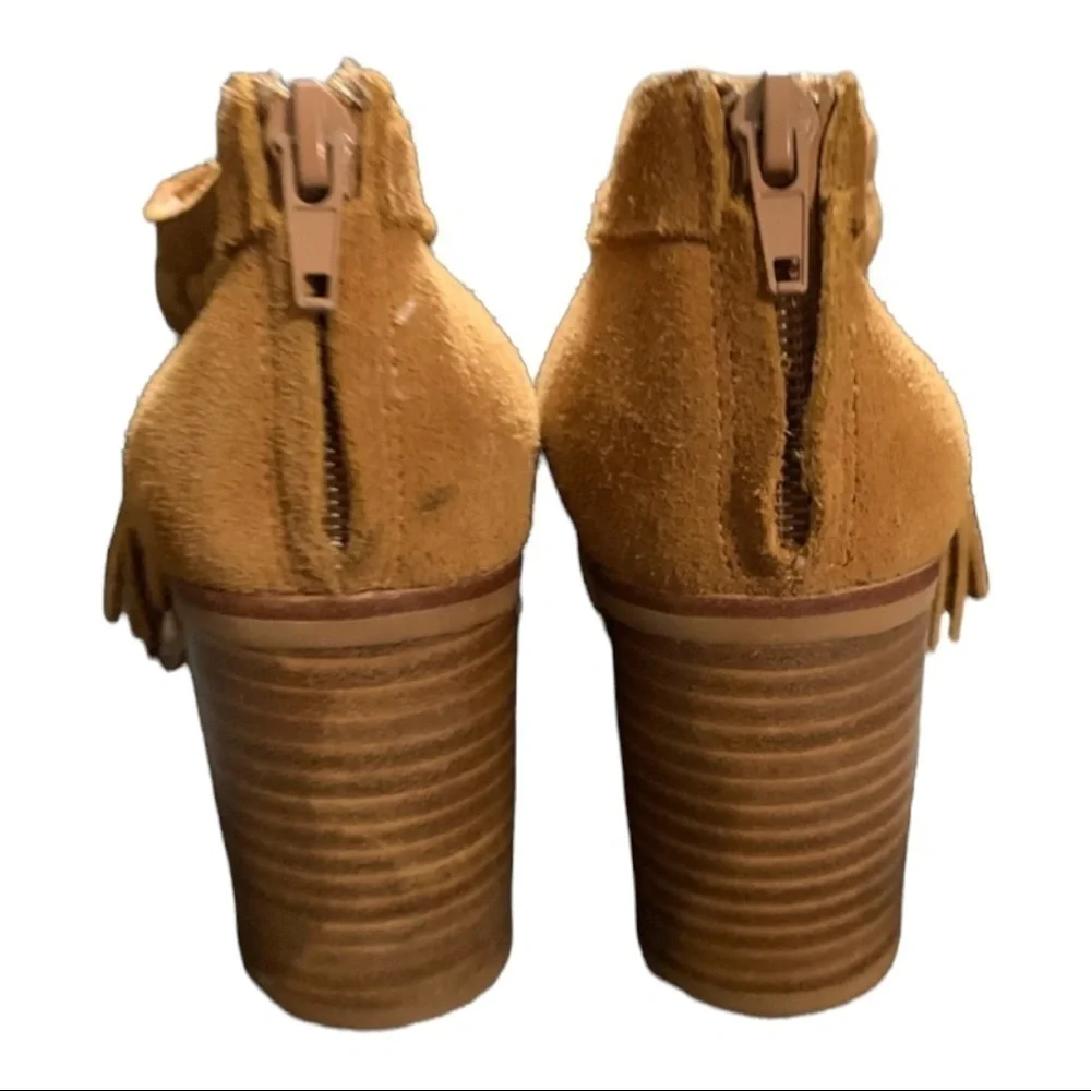 Sbicca Vintage Collection, Hickory, EUC - Picture 5 of 9